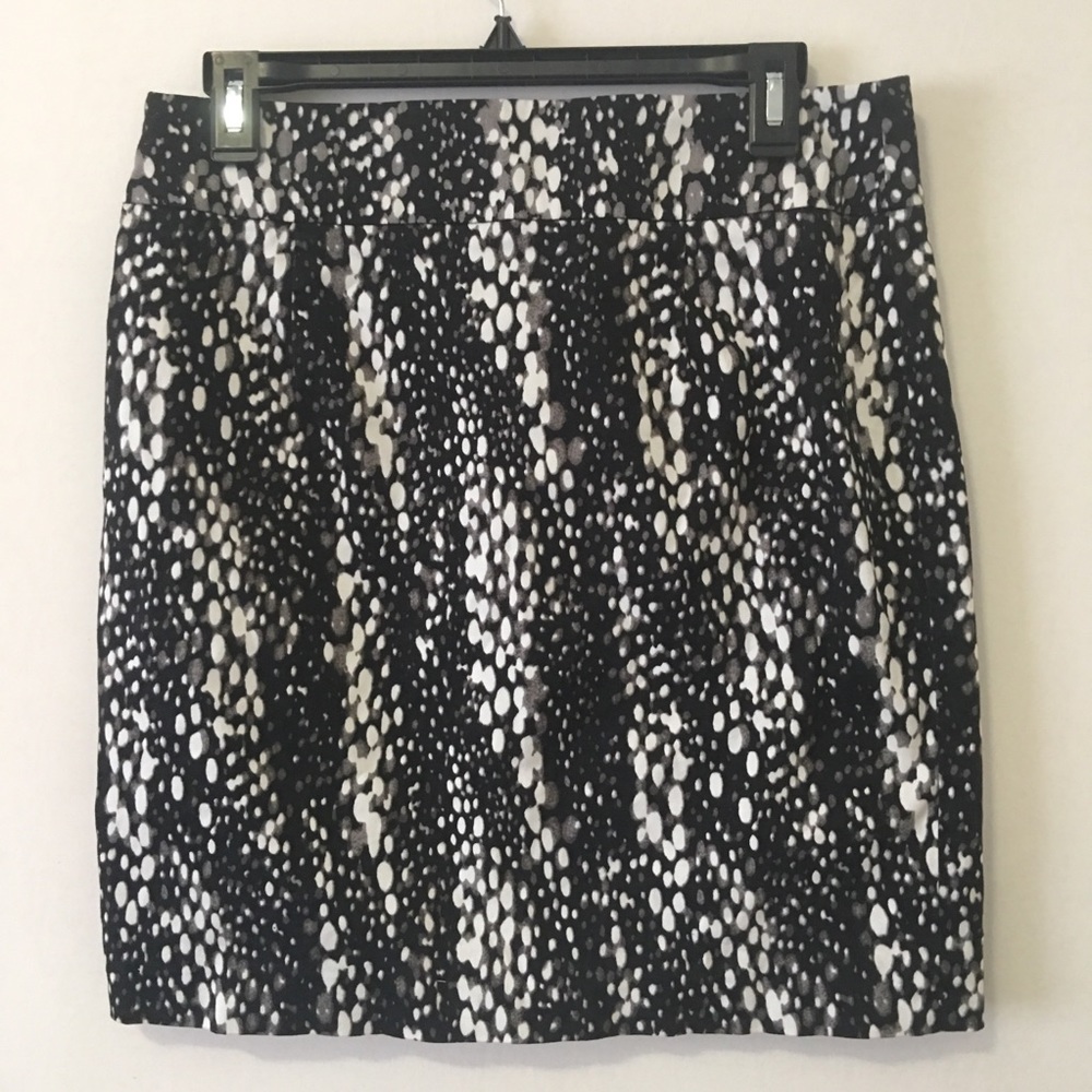 Anne Klein Patterned Skirt